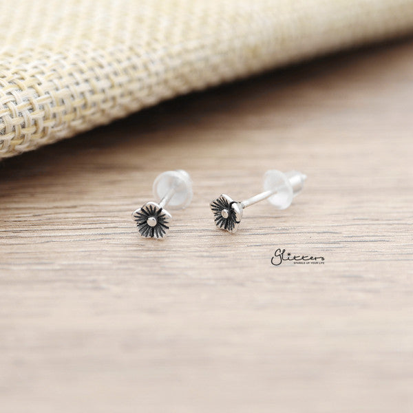 Solid 925 Sterling Silver Flower Stud Earrings-earrings, Jewellery, Stud Earrings, Women's Earrings, Women's Jewellery-SSE0049-S01_600-Glitters